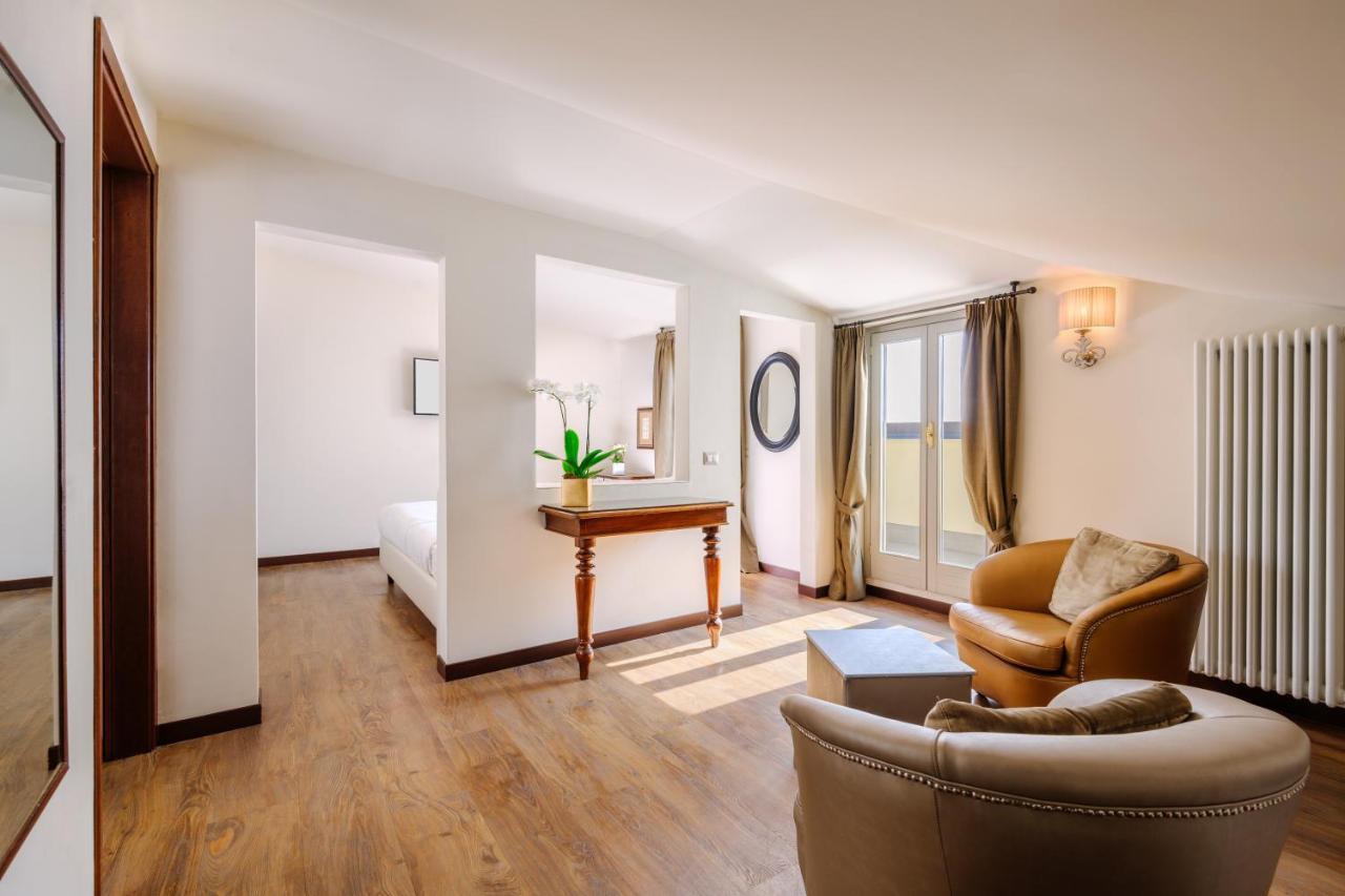 Hotel Royal Victoria, By R Collection Hotels Varenna Exterior photo