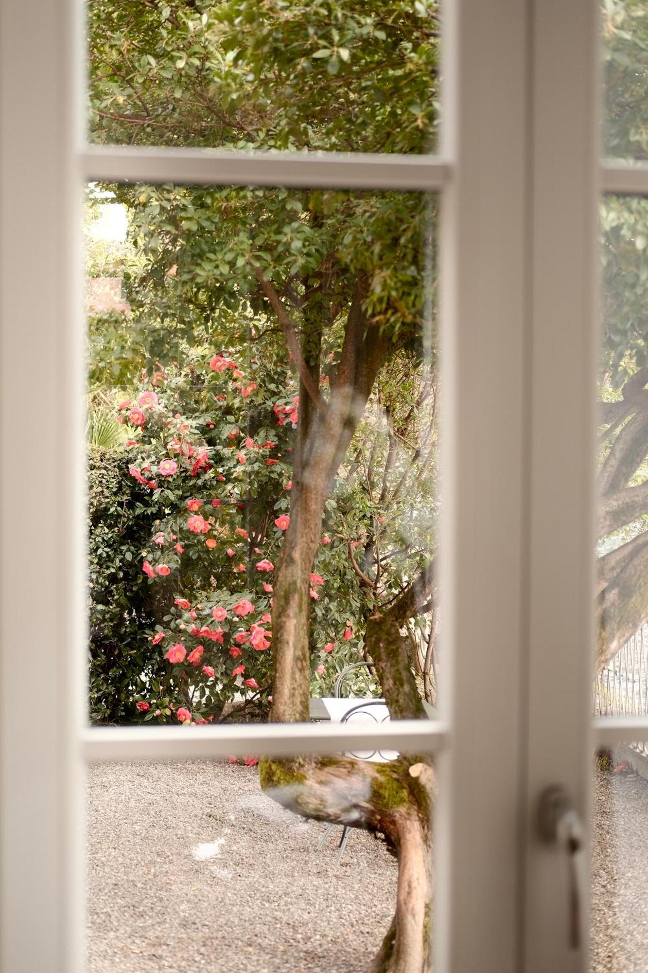 Hotel Royal Victoria, By R Collection Hotels Varenna Exterior photo